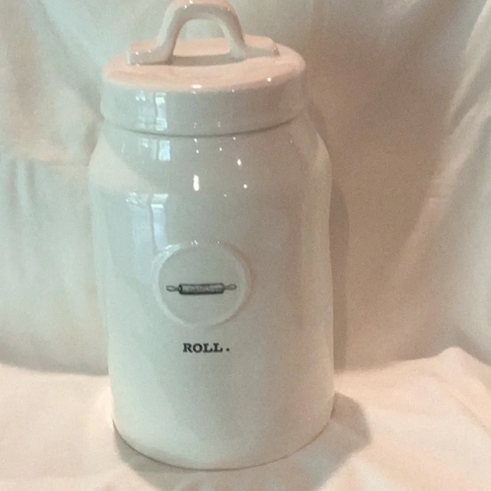 Rae Dunn ROLL. Canister